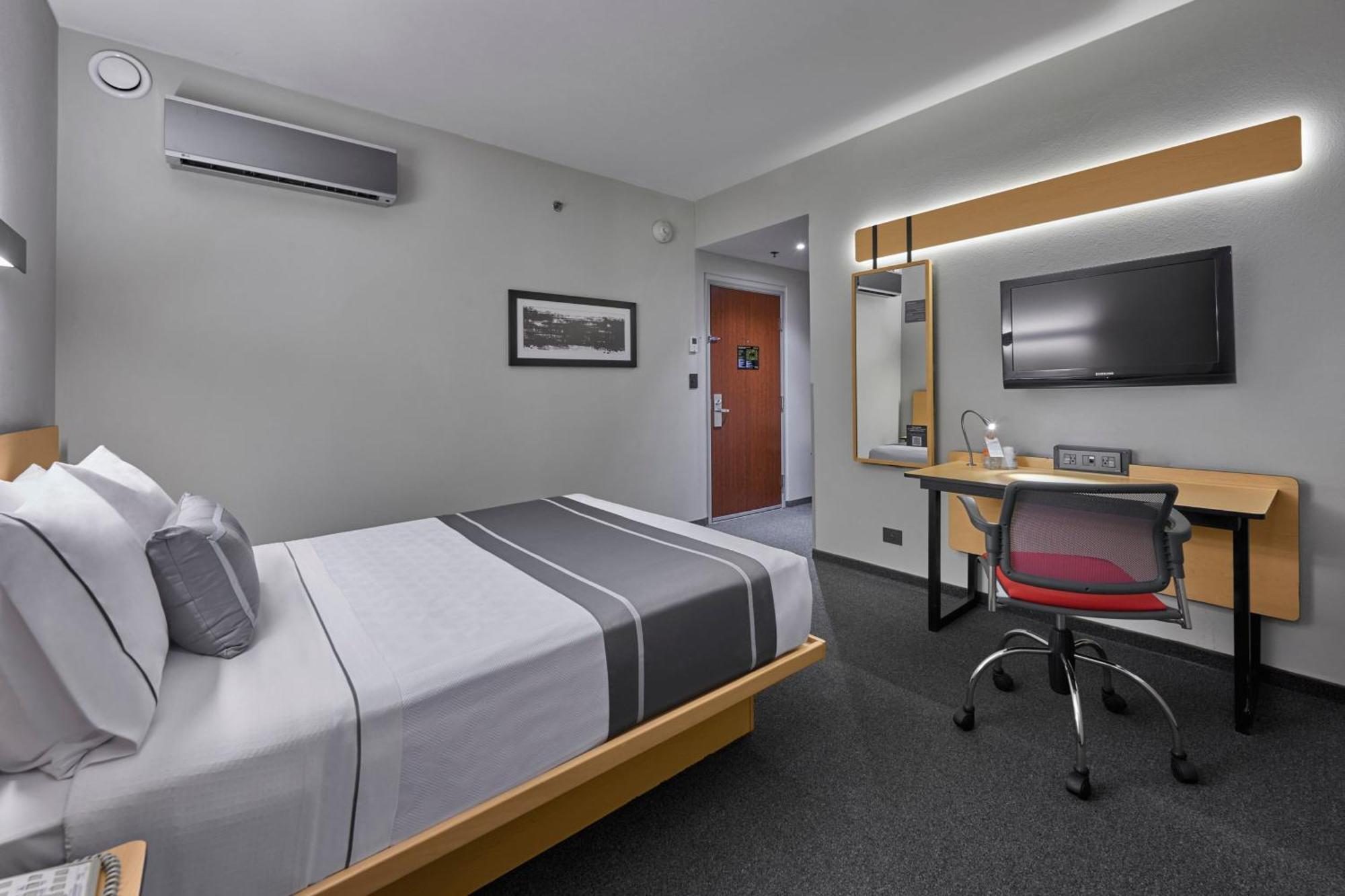 City Express Plus By Marriott Ciudad De Mexico Santa Fe Esterno foto
